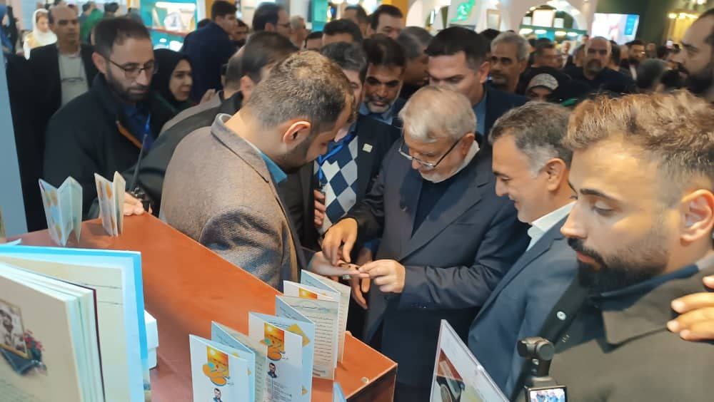 استقبال از نمایشگاه ملی صنایعدستی سیوهفتم بینظیر بود