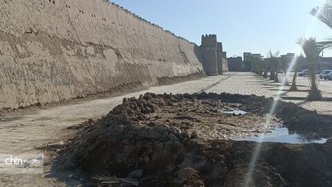 آغاز عملیات اجرایی مرمت قلعه ناصری ایرانشهر در جنوب سیستان وبلوچستان آغاز عملیات اجرایی مرمت قلعه ناصری ایرانشهر در جنوب سیستان وبلوچستان