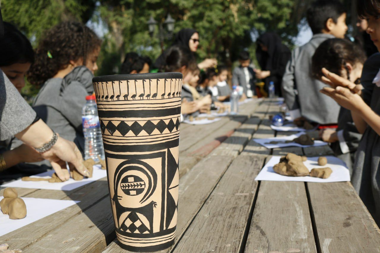 آیین هفته کتاب و کتابخوانی در میراثجهانی شوش برگزار شد