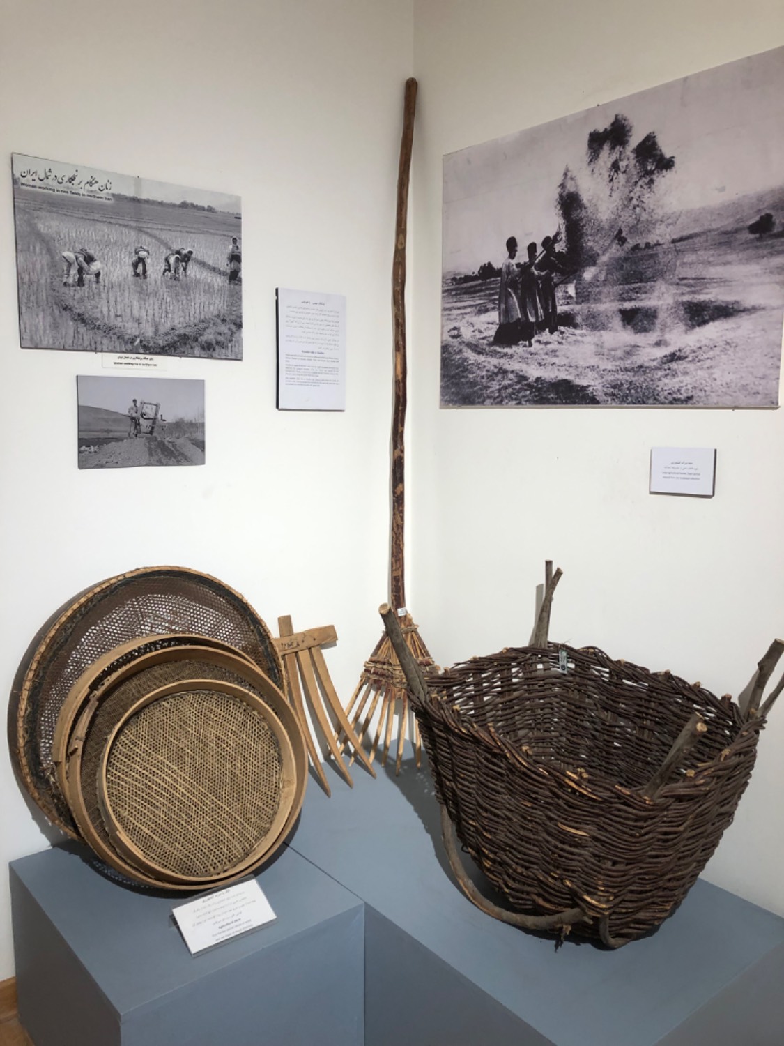 «موزه ملی کار» چه مشاغلی را به تصویر میکشد؟/ از آهنگری تا حلاجی و اصناف عهد قاجار/ ابزارهایی که بار نوستالژیک دارند