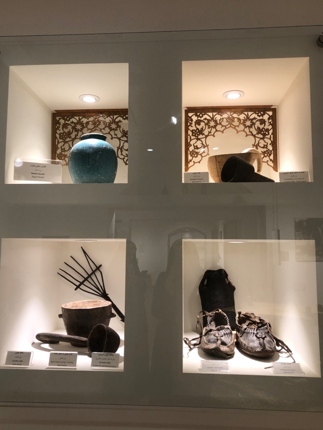 «موزه ملی کار» چه مشاغلی را به تصویر میکشد؟/ از آهنگری تا حلاجی و اصناف عهد قاجار/ ابزارهایی که بار نوستالژیک دارند