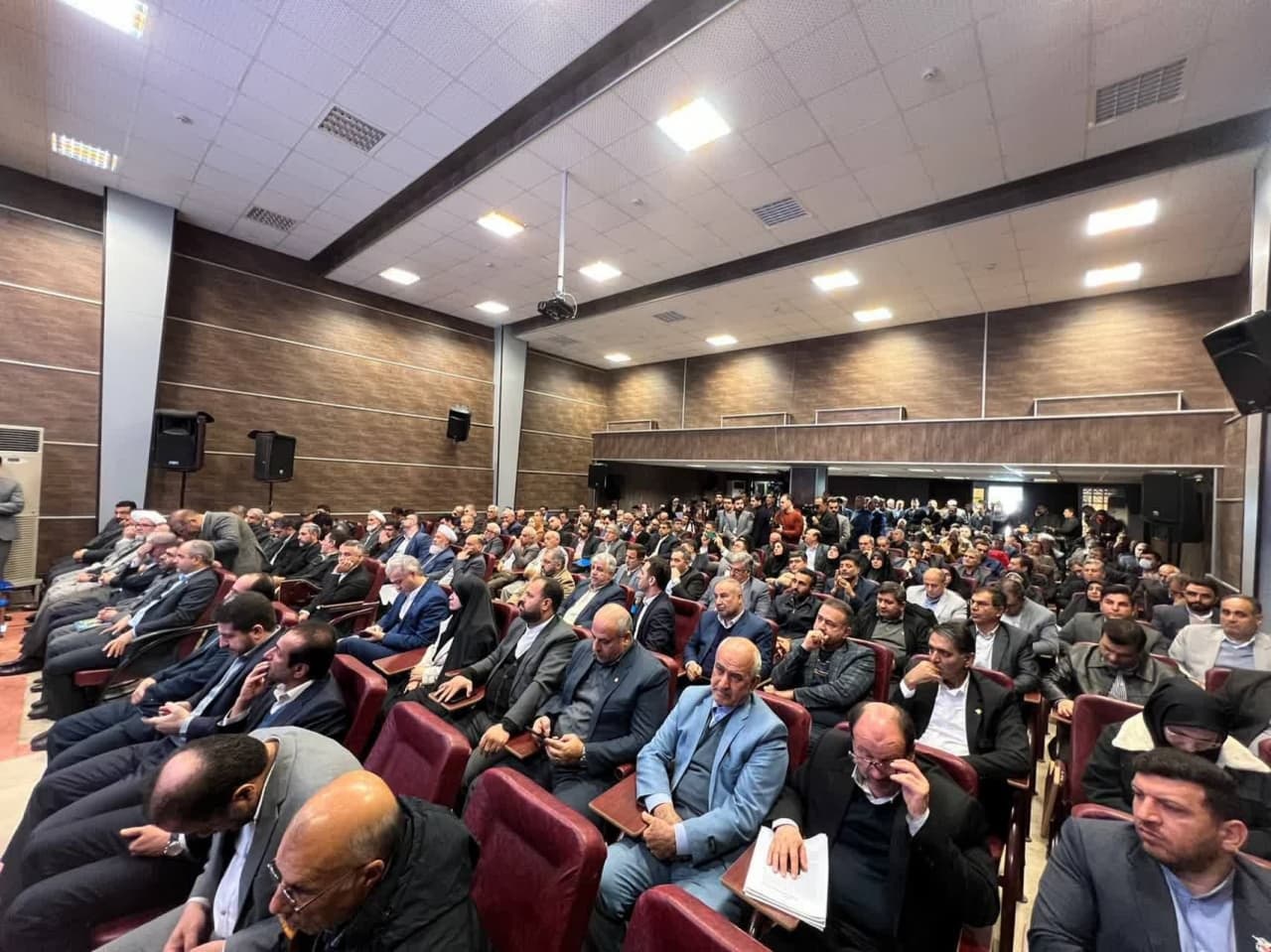 همایش ملی کارآفرینی، اشتغال و توسعه پایدار در شرق گلستان برگزار شد/ گردشگری مزیت نسبی غرب تا شرق استان گلستان است