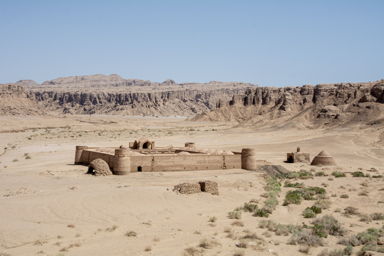 طبس با ۵ اثر جهانی، ظرفیتی بی‌نظیر برای جذب گردشگر/ از ژئوپارک تا کاروانسرای چهل پایه