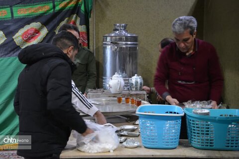 مراسم سوگواری ایام فاطمیه با استقبال از شهید گمنام در یزد