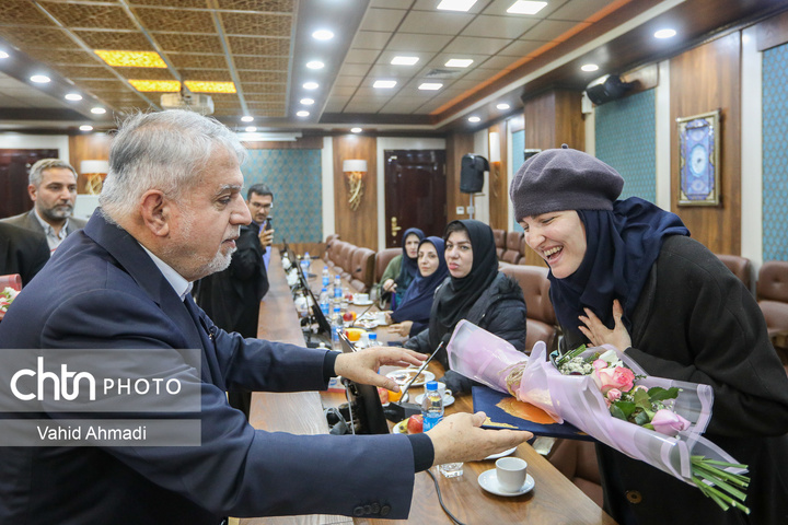 دیدار صمیمی مقام عالی وزارت با همکاران محترم توان یاب وزارت میراث فرهنگی گردشگری و صنایع دستی