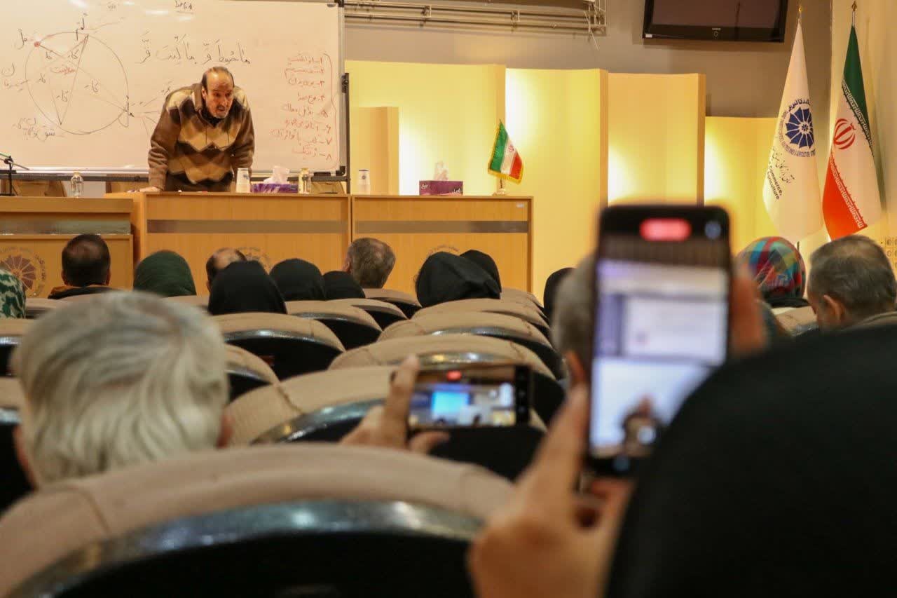 برگزاری دوره آموزشی «نوآوری در طرحهای صنایعدستی با الهام از آثار تاریخی» در اتاق بازرگانی تبریز