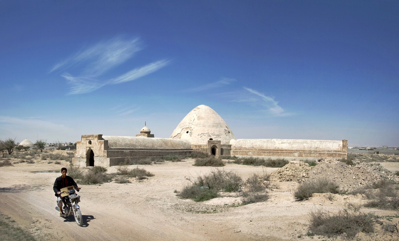 برکههای لنگه و کنگ، آبانبارهایی از جنس سنگ و ساروج