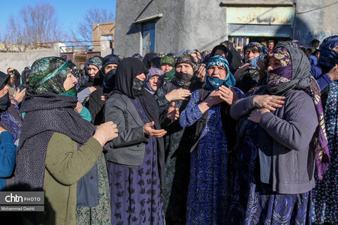 تشییع و خاکسپاری پیکر مطهر شهید گمنام دفاع مقدس در روستای خلیفه لو