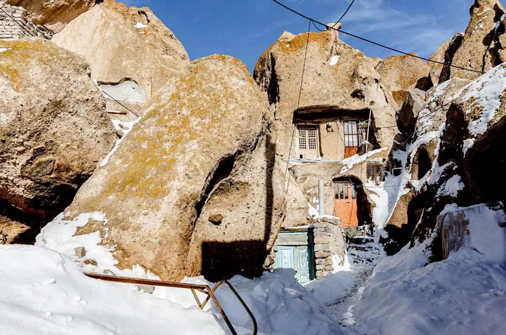 کندوان جهانی، قله گردشگری زمستانی آذربایجان‌شرقی/ هم‌نشینی زیست تاریخی با تجربه معاصر سفر در کندوان