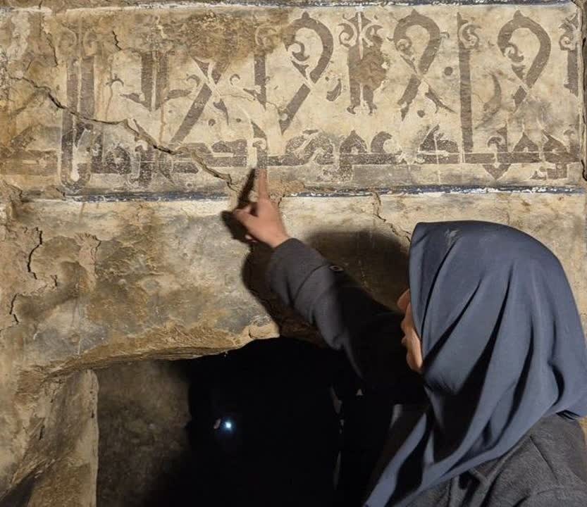 هویتی آشنا در دل کویر