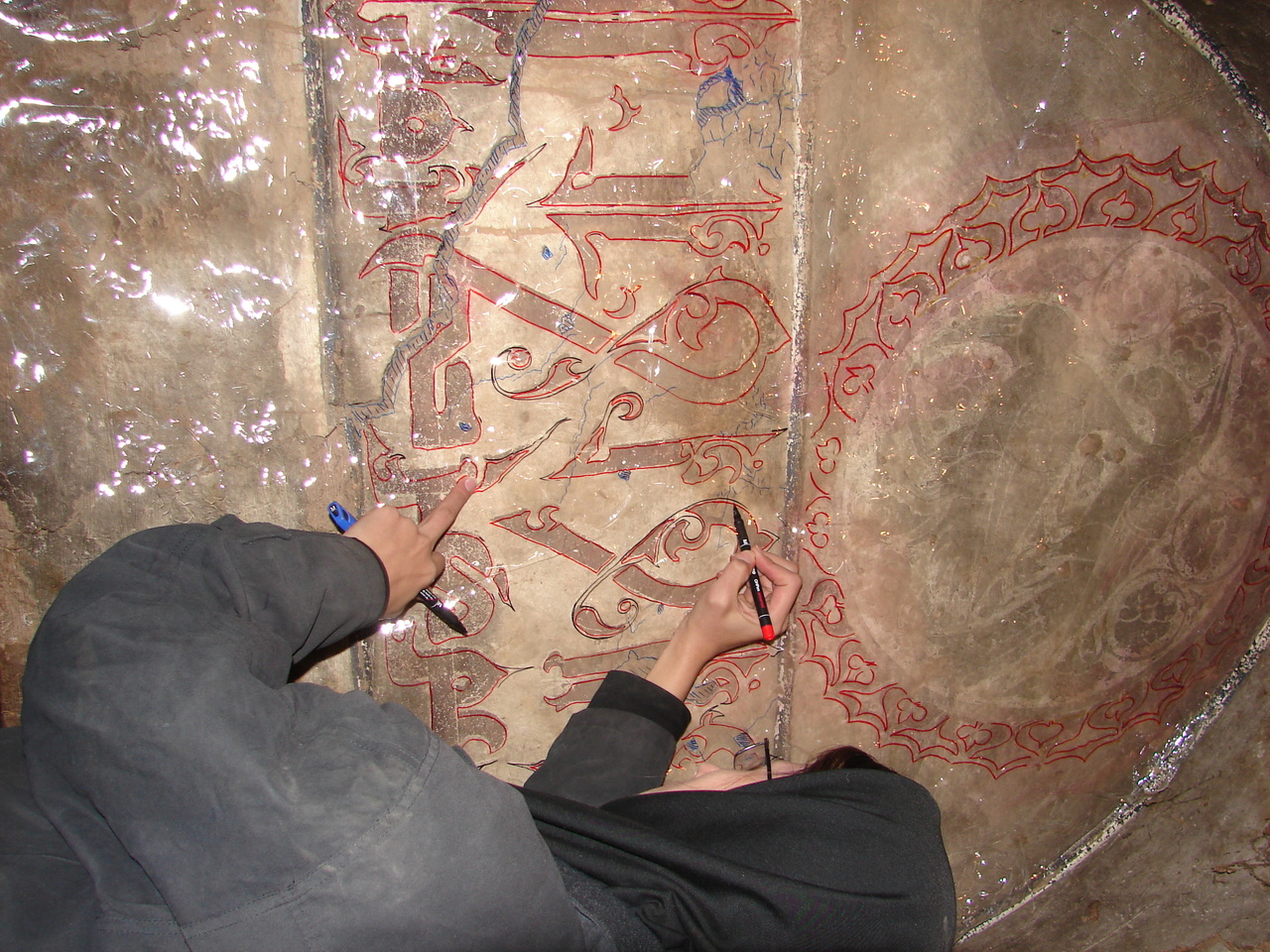 هویتی آشنا در دل کویر