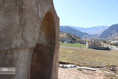 چهارطاقی یادگار هزار ساله ساسانیان در دره شهر