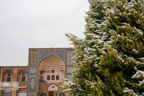 برف کرمان