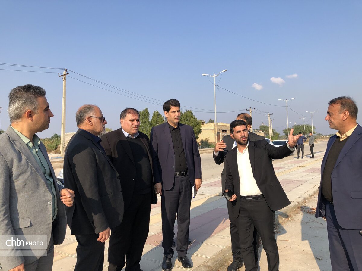 بررسی چالشهای حوزههای ۳گانه میراثفرهنگی، گردشگری و صنایعدستی خرمشهر در حضور معاون وزیر