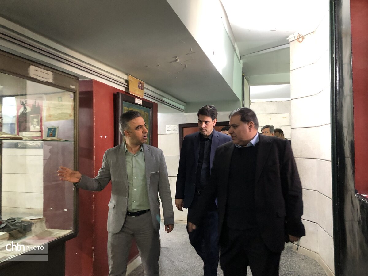 بررسی چالشهای حوزههای ۳گانه میراثفرهنگی، گردشگری و صنایعدستی خرمشهر در حضور معاون وزیر