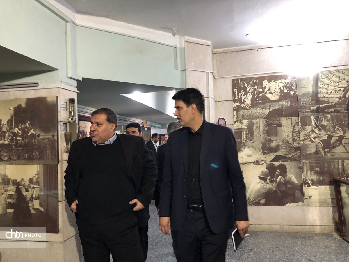 بررسی چالشهای حوزههای ۳گانه میراثفرهنگی، گردشگری و صنایعدستی خرمشهر در حضور معاون وزیر