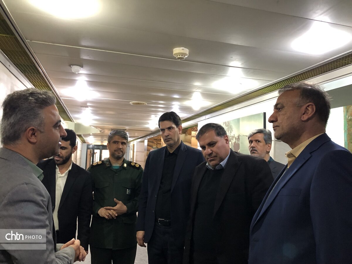 بررسی چالشهای حوزههای ۳گانه میراثفرهنگی، گردشگری و صنایعدستی خرمشهر در حضور معاون وزیر