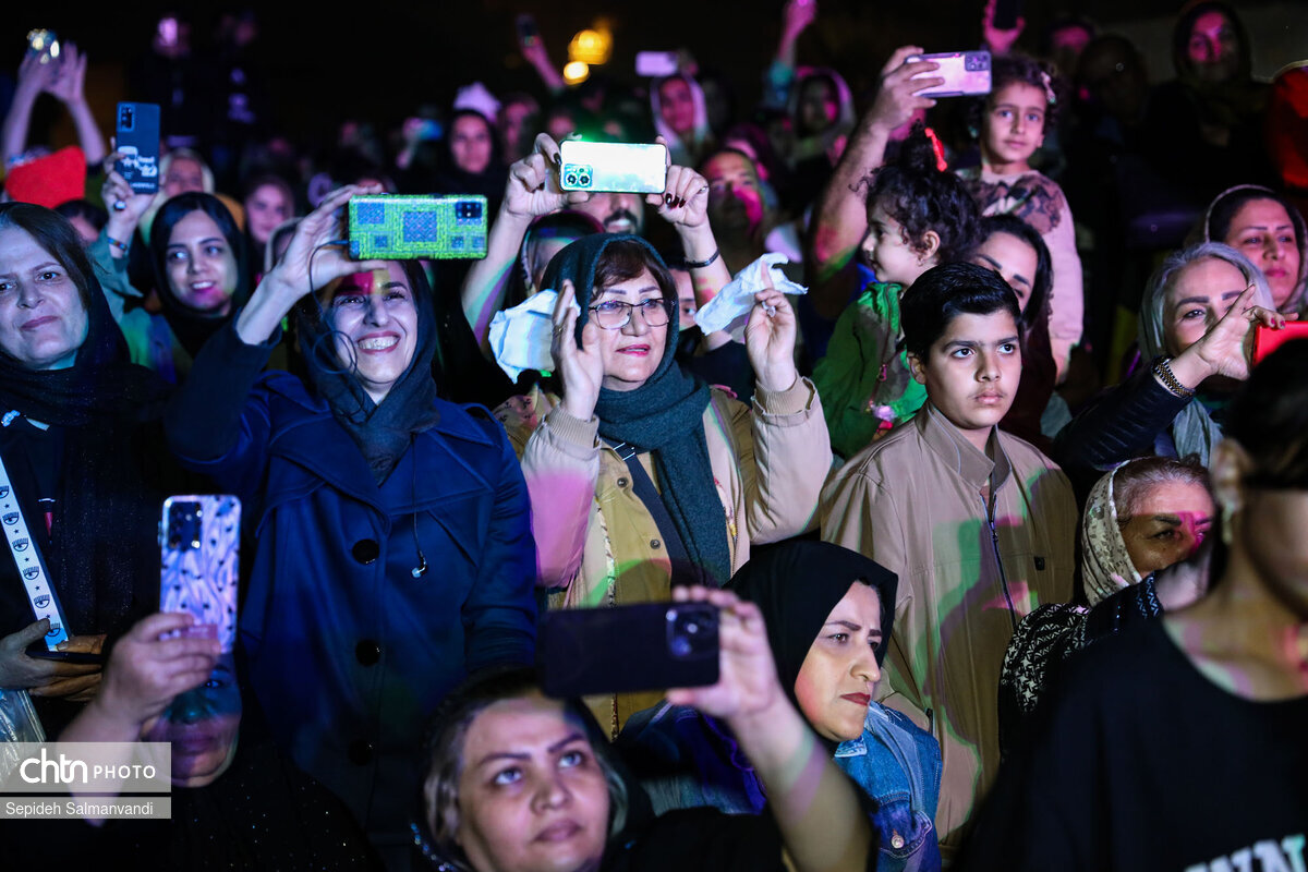 جشنواره بین استانی اقوام، صنایعدستی و سوغات به میزبانی اهواز در حال برگزاری است