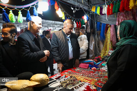 بازدید مدیرکل میراث‌فرهنگی خوزستان از جشنواره بین استانی اقوام، صنایع‌دستی و سوغات در اهواز