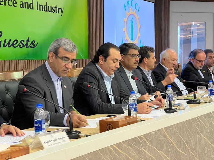 پرواز مستقیم مشهد – کراچی راهاندازی میشود