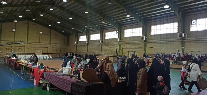 غذا لاهیجان