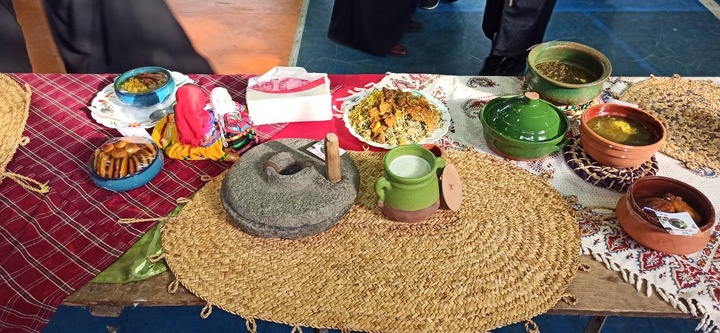 غذا لاهیجان