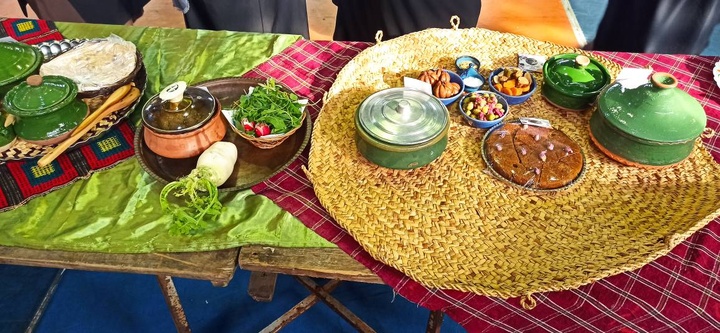 غذا لاهیجان