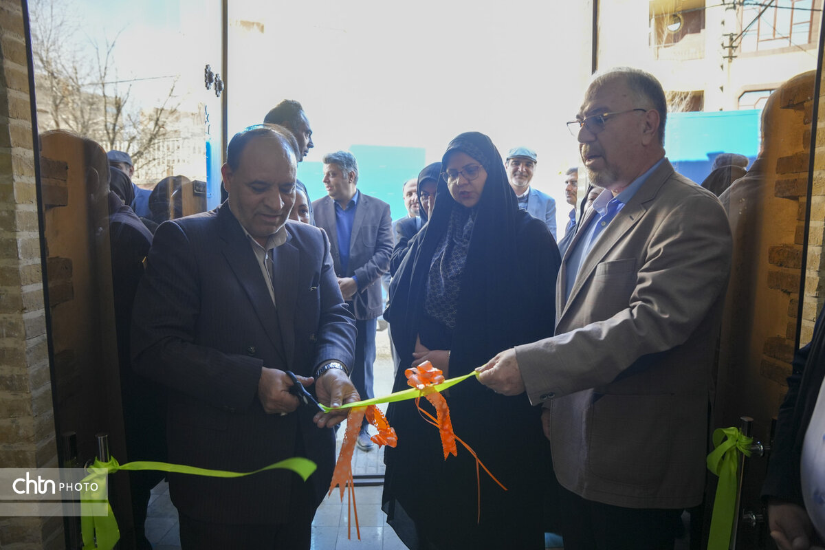 افتتاح سفره‌خانه سنتی در کرمان هم‌زمان با دهه فجر