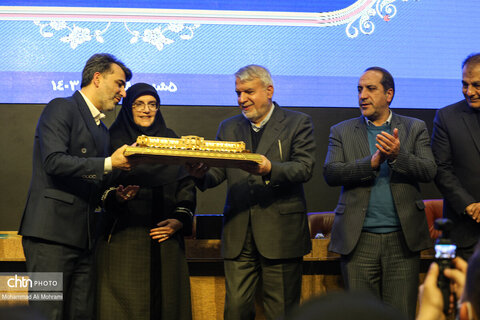 نشست  سید رضا صالحی امیری وزیر میراث فرهنگی، گردشگری و صنایع دستی با فعالان حوزه میراث فرهنگی ، گردشگری و صنایع دستی استان اصفهان