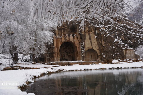 تاق‌بستان برفی