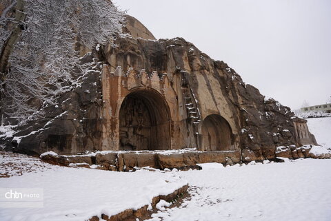 تاق‌بستان برفی