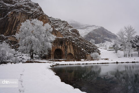 تاق‌بستان برفی