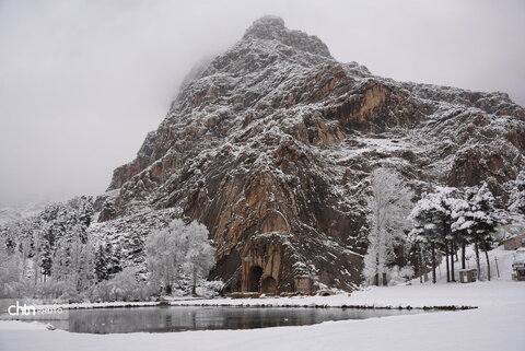 تاق‌بستان برفی