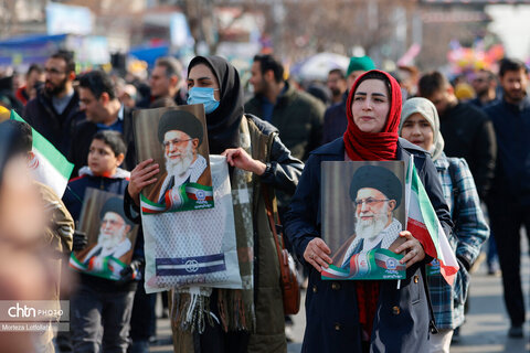 غرفه کانون جهانگردی و اتومبیلرانی در جشن یوم الله 22 بهمن