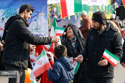 غرفه کانون جهانگردی و اتومبیلرانی در جشن یوم الله 22 بهمن