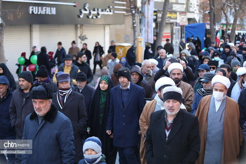 راهپیمایی یوم الله ۲۲ بهمن در اردبیل