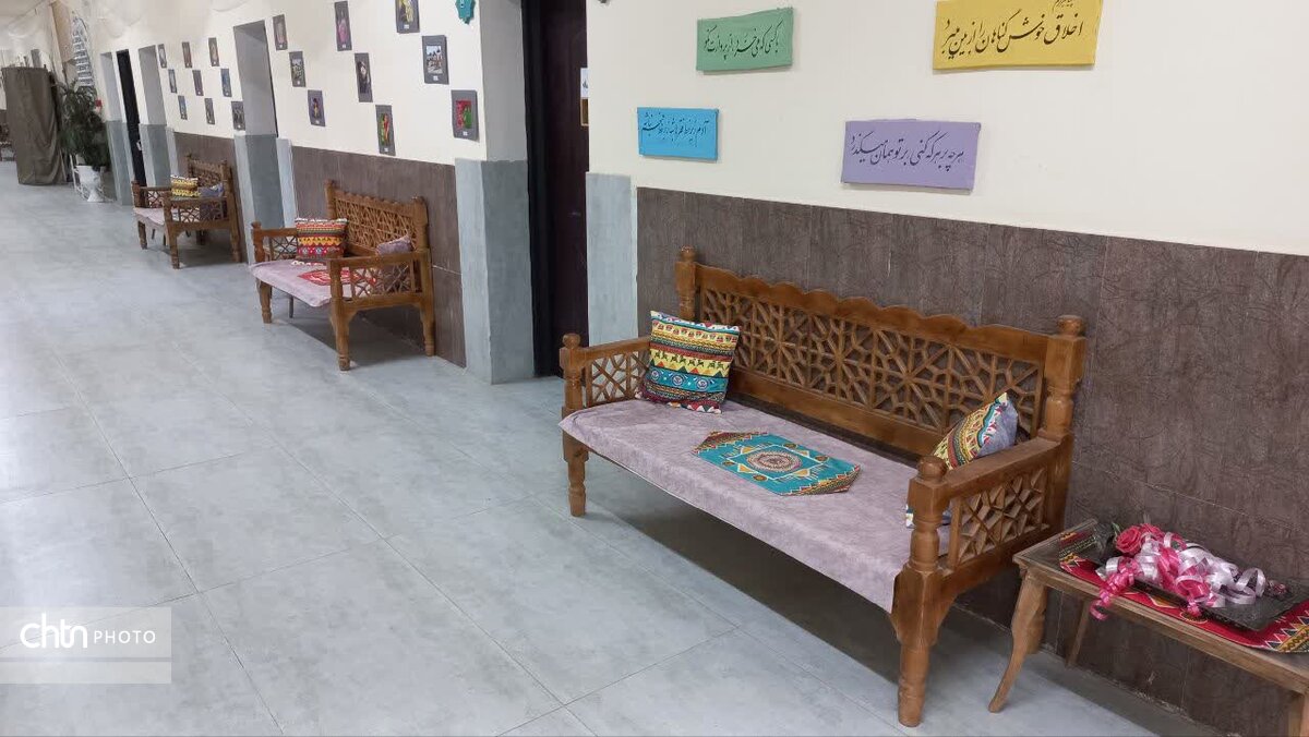 نمایش دستاوردهای صنایعدستی دانشآموزان خرمشهری در «طرح بوم»