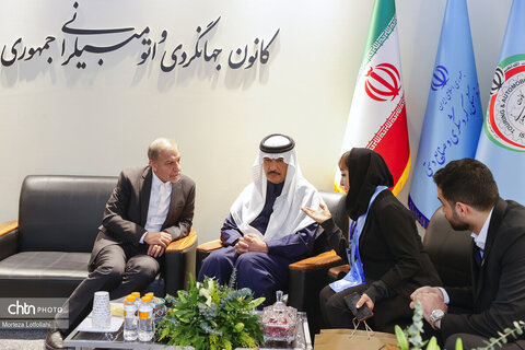 بازدید سفیر عربستان از غرفه کانون جهانگردی و اتومبیلرانی در نمایشگاه بین المللی گردشگری