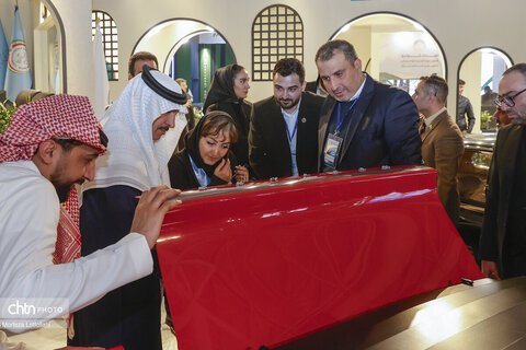بازدید سفیر عربستان از غرفه کانون جهانگردی و اتومبیلرانی در نمایشگاه بین المللی گردشگری