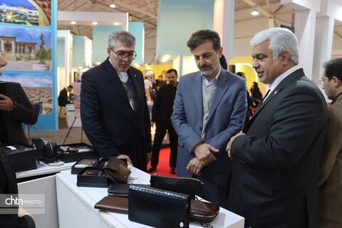 دومین روز هجدهمین نمایشگاه بین‌المللی گردشگری و صنایع وابسته تهران در غرقه خراسان رضوی سالن 38ب