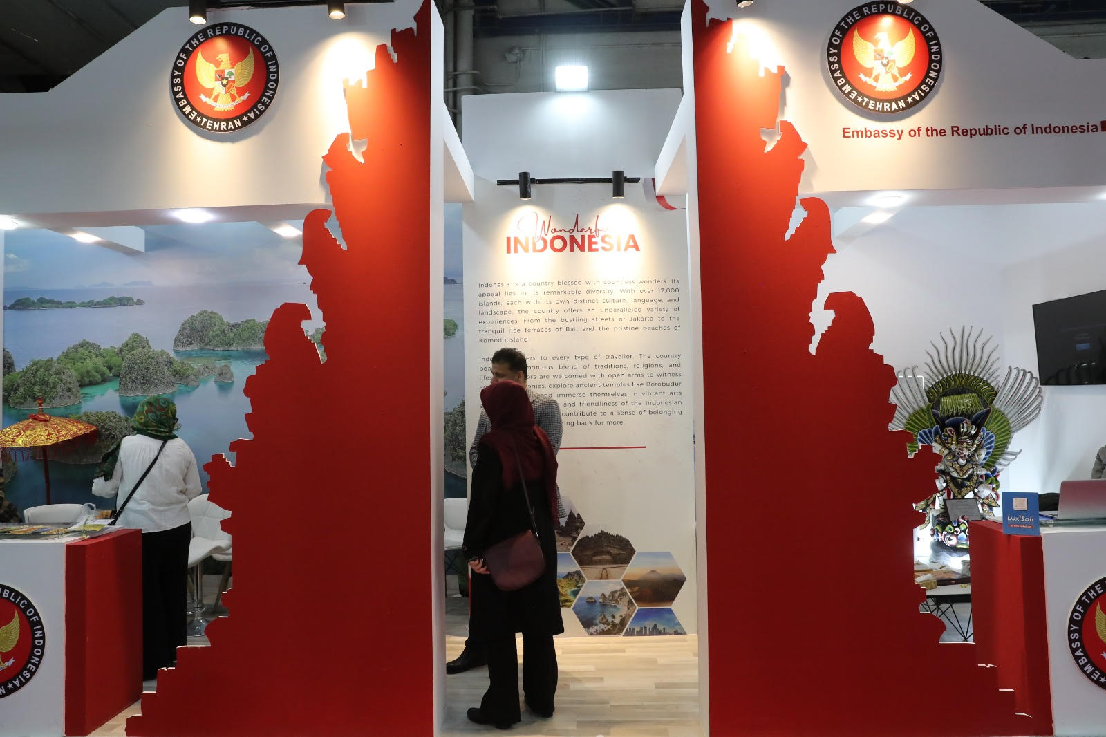 آشهای استانهای ایران را اینجا بچشید/ چاشهای صاحبان بومگردیها چیست؟