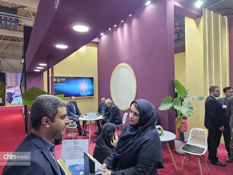 حال و هوای غرفه استان تهران در هجدهمین نمایشگاه گردشگری و صنایع وابسته