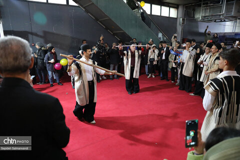 هنرنمایی اقوام و گروههای آیینی خوزستان در هجدهمین نمایشگاه بینالمللی گردشگری و صنایع وابسته تهران