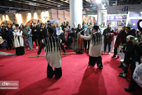 هنرنمایی اقوام و گروههای آیینی خوزستان در هجدهمین نمایشگاه بینالمللی گردشگری و صنایع وابسته تهران