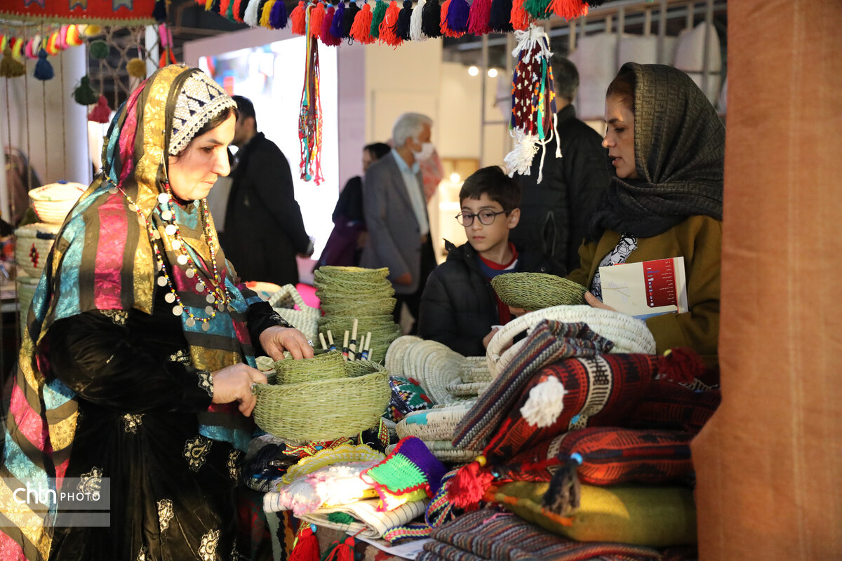 رخ‌نمایی ۵۱ اثر نفیس صنایع‌دستی خوزستان در هجدهمین نمایشگاه بین‌المللی گردشگری تهران