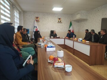 بررسی راهکارهای حمایت از هنرمندان صنایع‌دستی در روستای سیاهکلاهان