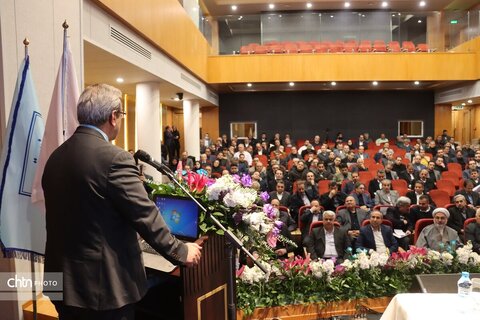 مجمع عمومی سالیانه جامعه حرفه ای هتلداران خراسان رضوی  با خضور استاندار در هتل میثاق ملل برگزار شد