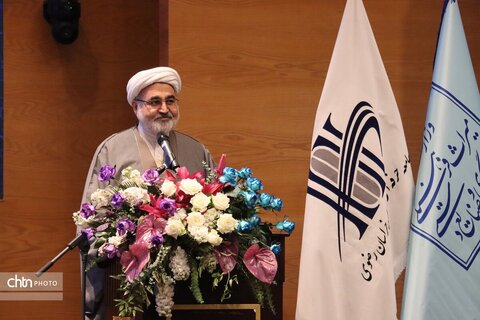 مجمع عمومی سالیانه جامعه حرفه ای هتلداران خراسان رضوی  با خضور استاندار در هتل میثاق ملل برگزار شد