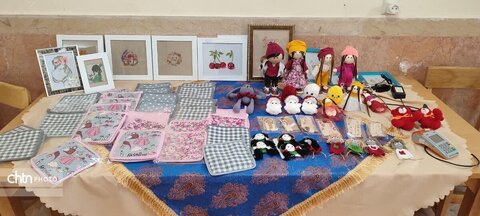 آثار هنرمندان صنایع‌دستی بلداجی چهارمحال و بختیاری به نمایش گذاشته شد