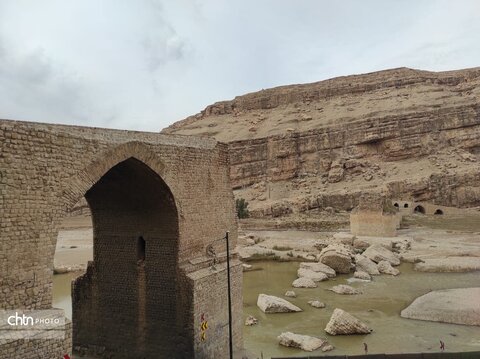 نمایی زیبا پل دختر لرستان